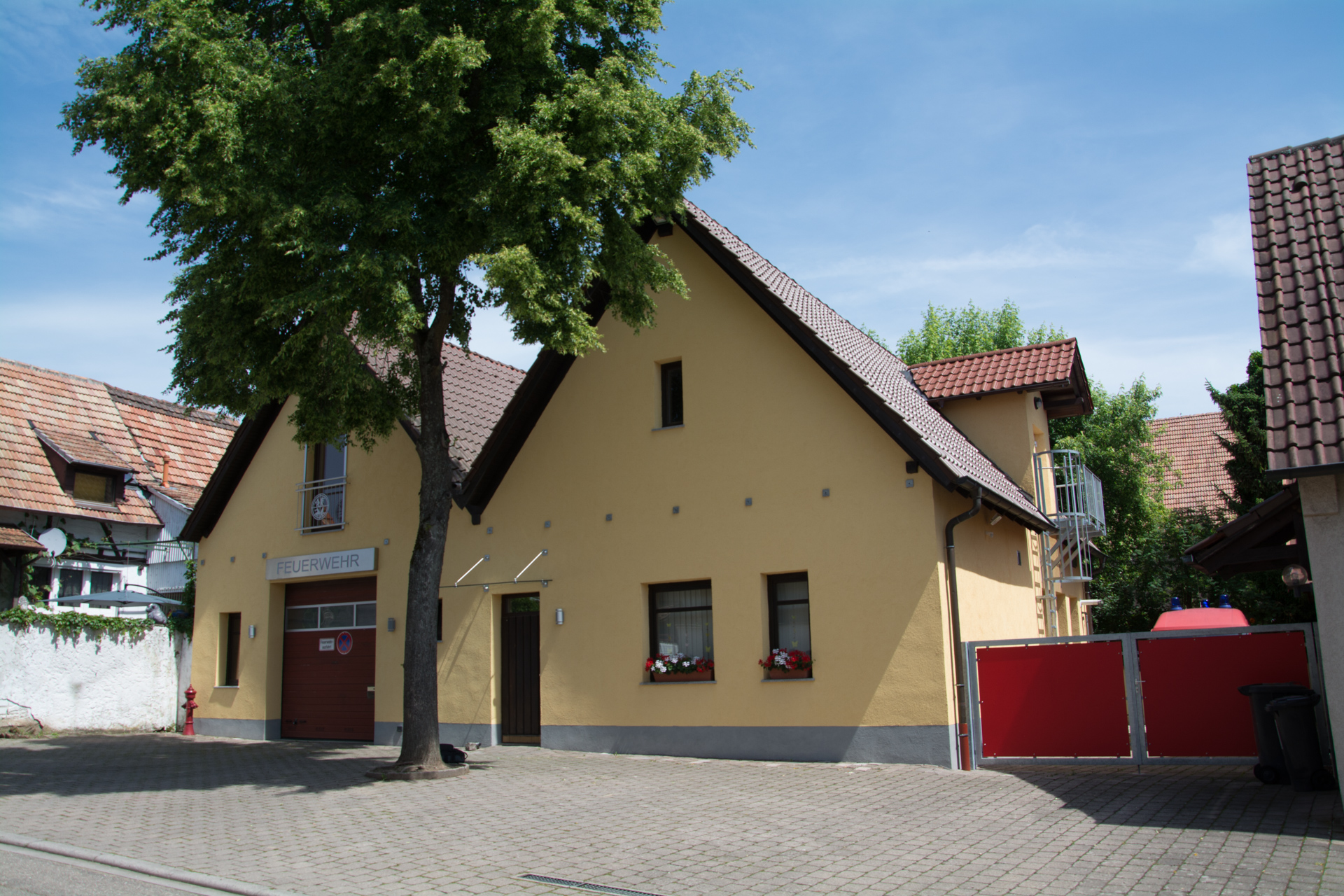 Unser Feuerwehrhaus in der Raiffeisenstraße